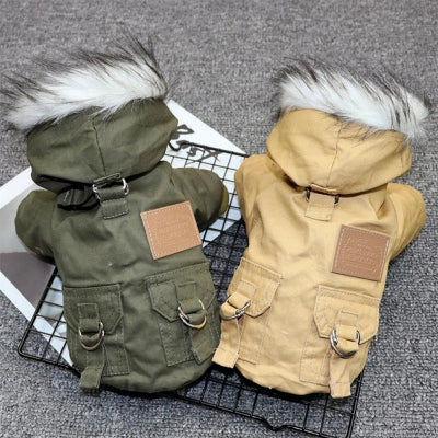 deux manteau pour chien vert et kaki de dos